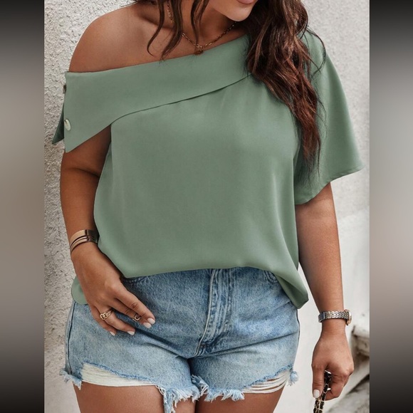 Boho plus size asymmetrical hem blouse - Picture 5 of 5
